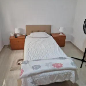 https://habitacion-individual-privada-piso-de-3-habitaciones.adeje-hotels.com